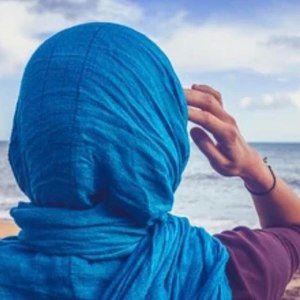 Meet your Posher, Vy